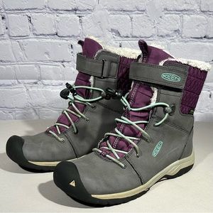Keen Girl’s Winter HooDoo III Mid WP boot, Youth size 4